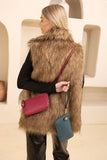 Jen & Co. - Kendall Twist Lock Crossbody/Wristlet Bag | M1818