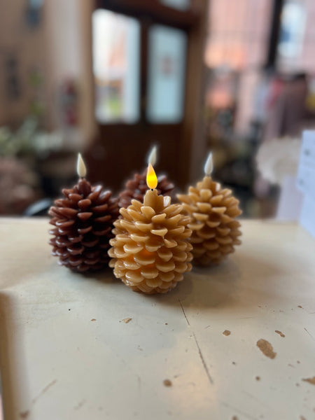 Flicker Flame Pine Cone Candle