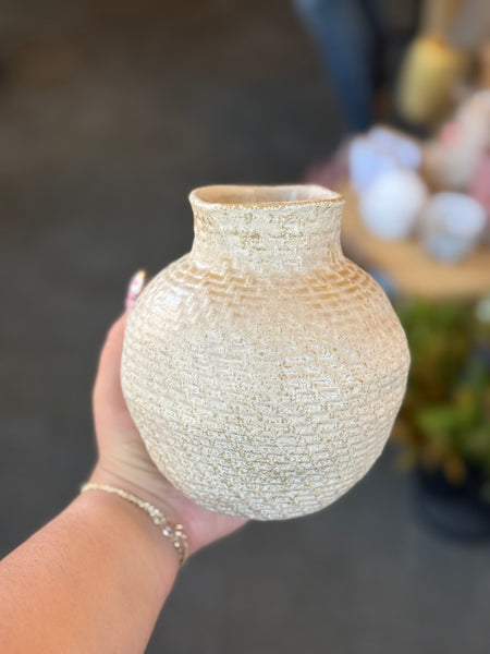 Cream Ball Vase
