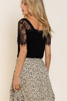 Half lace sleeve v-neck tee
