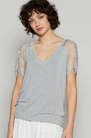 Half lace sleeve v-neck tee